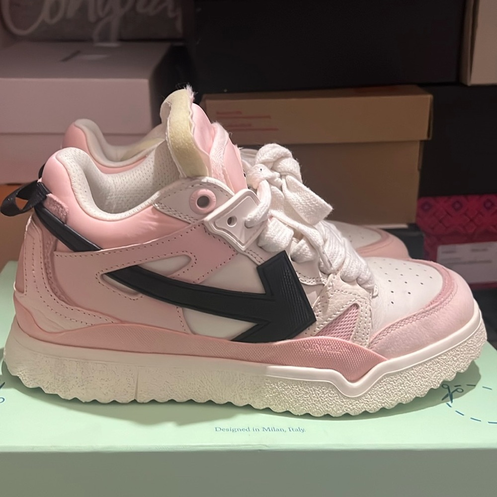 Off White Midtop sponge sneakers